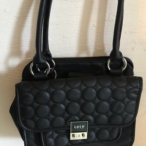 Lulu Purse tons of space & pockets, cell, keys